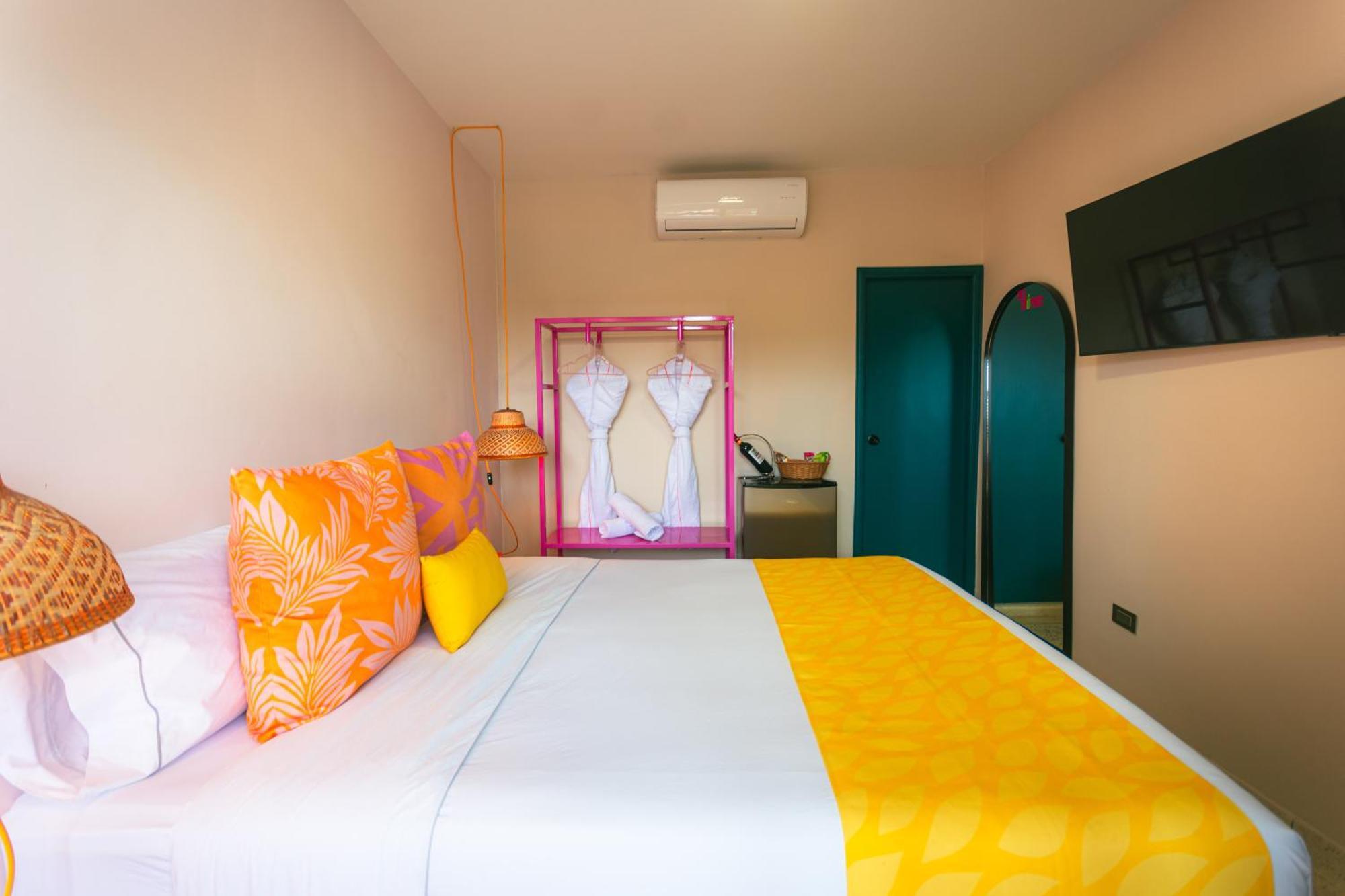 Del Tropico Hotel Sopetran Quarto foto